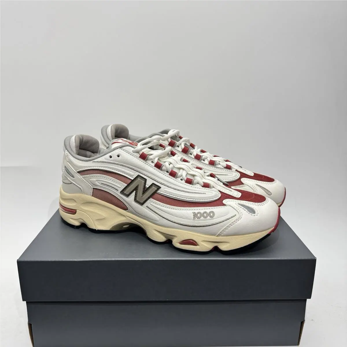 New Balance shoes - New Balance 1000 - M1000CB - Cream 0