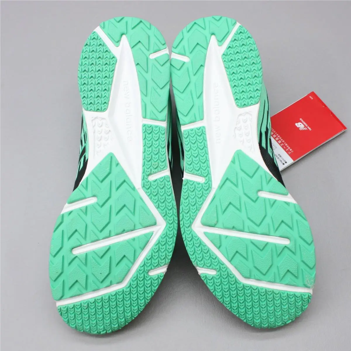 New Balance shoes - Black Green White 8
