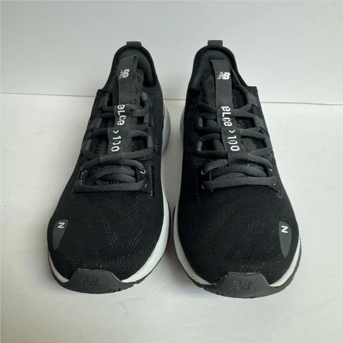 New Balance shoes - New Balance FuelCell V2 - FuelCell - Black 1