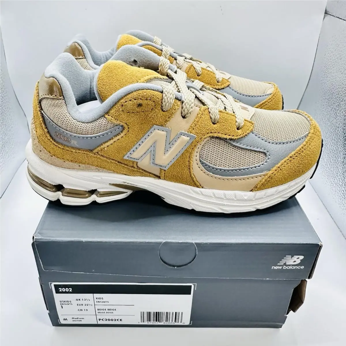 New Balance shoes - 2002R - 2002R - Beige 0