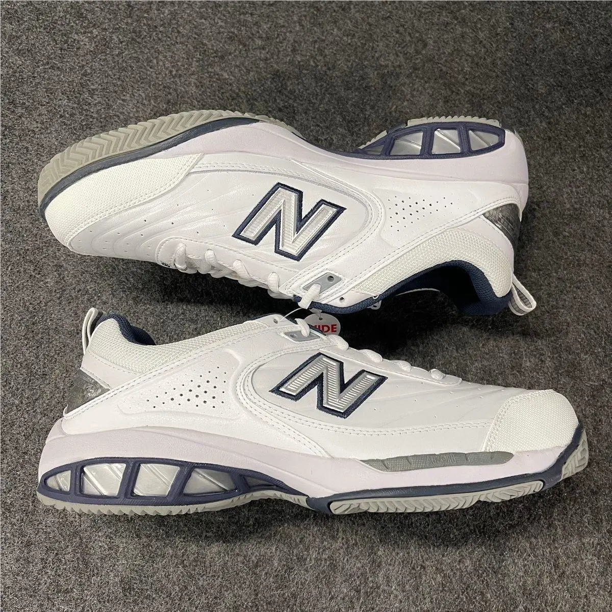 New Balance shoes - VS186487 - vs-186487 - White (UPC: 886863693241) 0