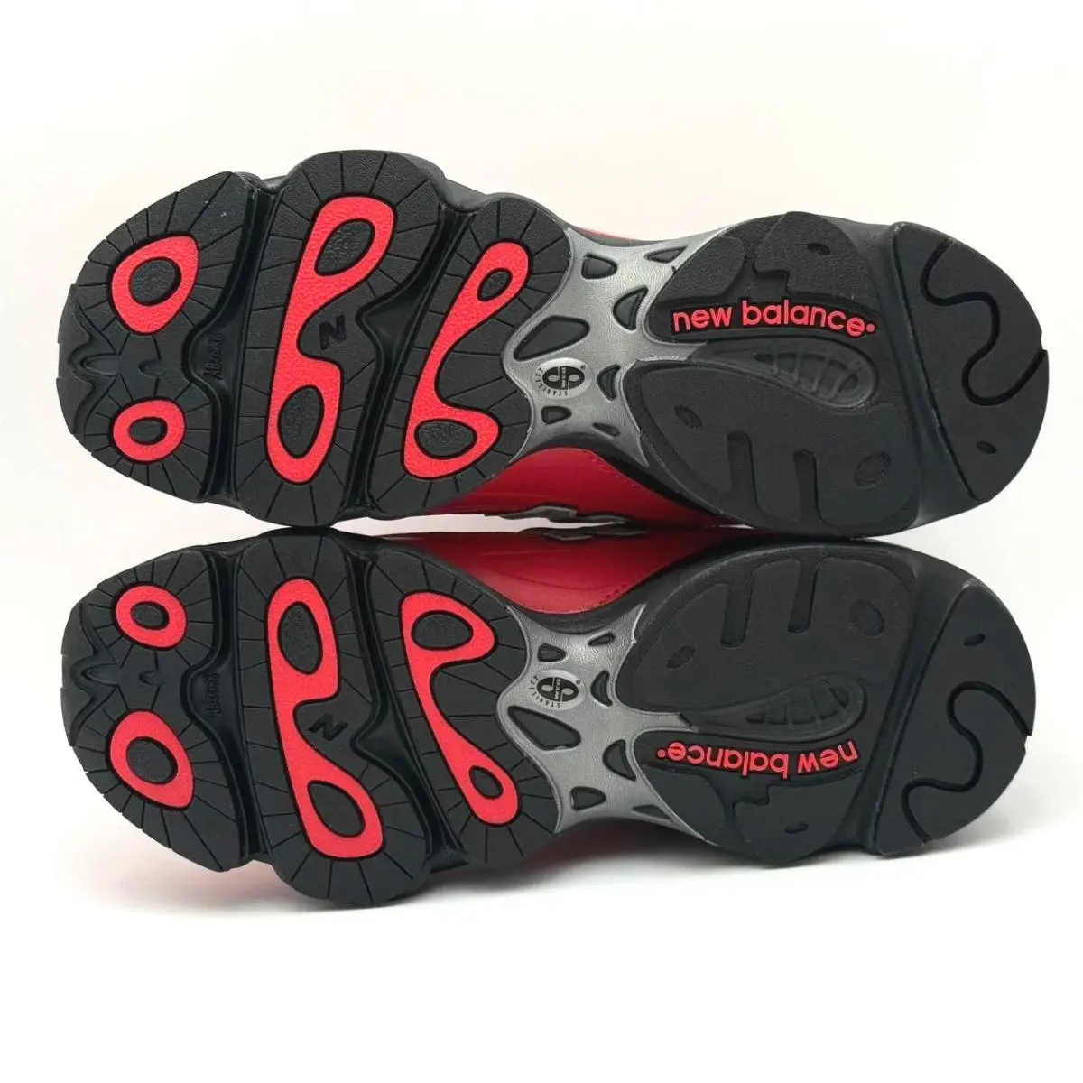 New Balance shoes - New Balance 1000 - M1000MSR - Red, Manufacturer: Red/Black/Grey (UPC: 197968025753) 3
