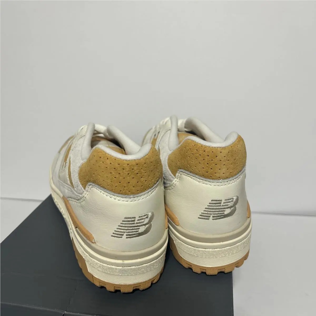 New Balance shoes - New Balance 550 - White 1