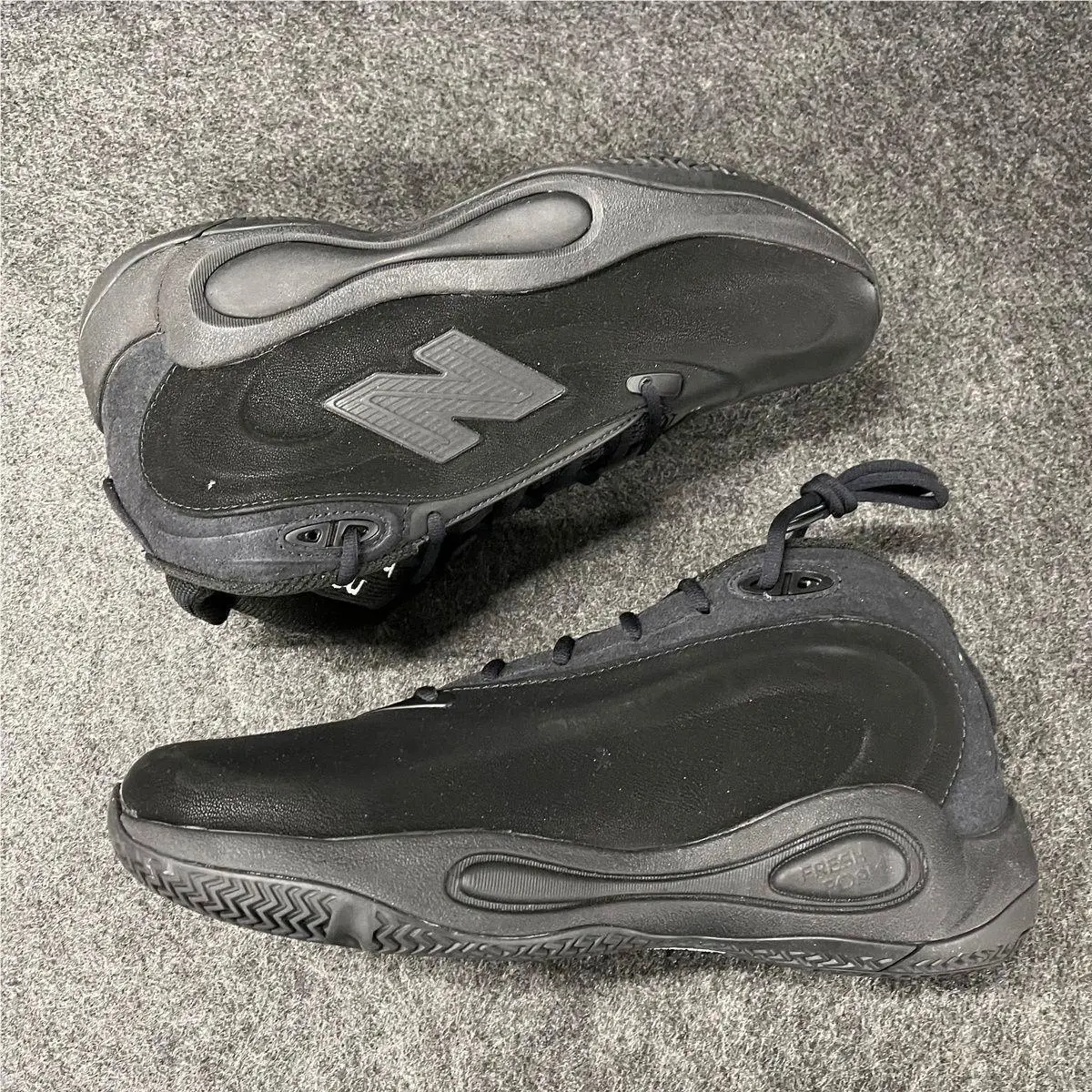New Balance shoes - VS186172 - vs-186172 - Black (UPC: 198689838530) 0
