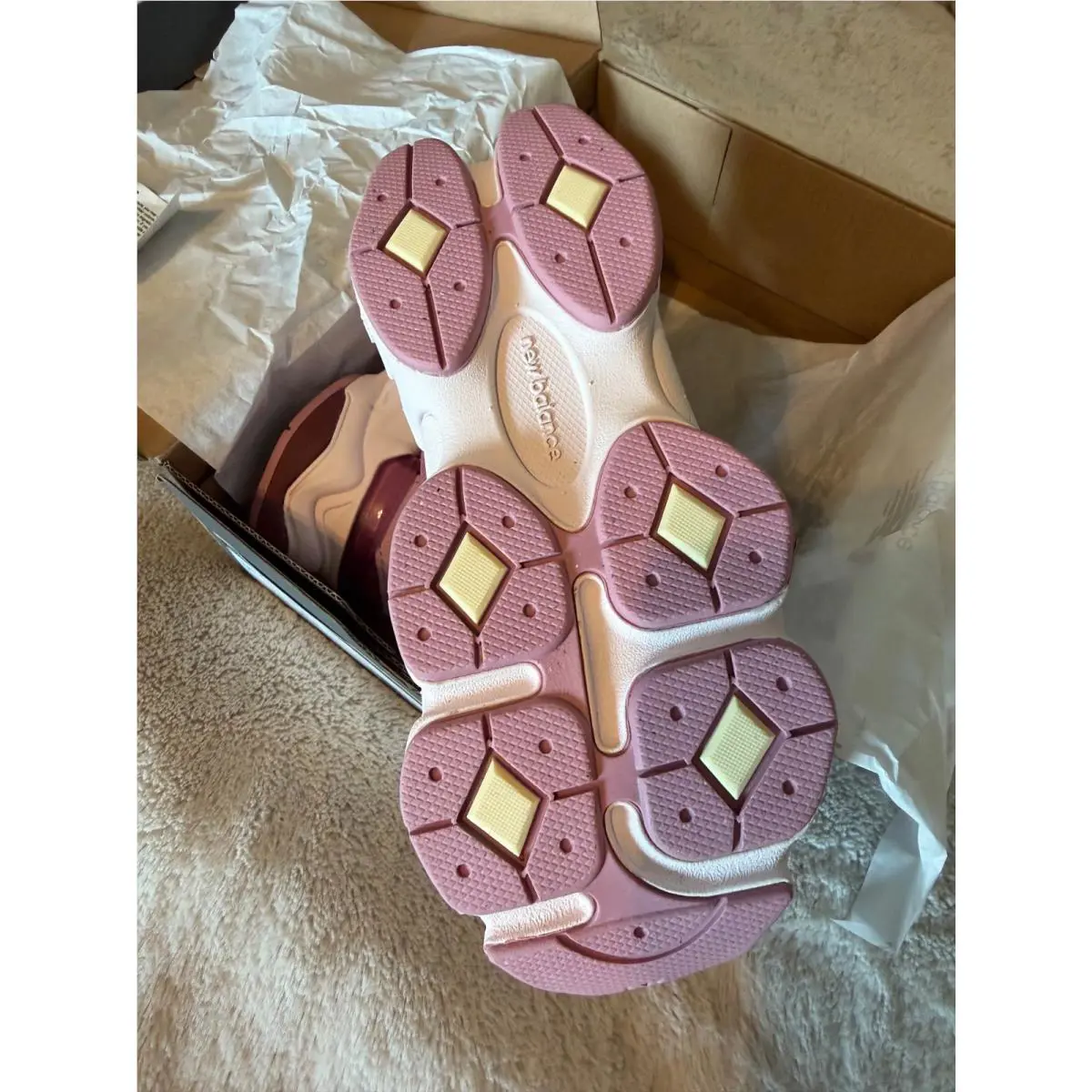 New Balance shoes - New Balance 9060 - Pink Red 3