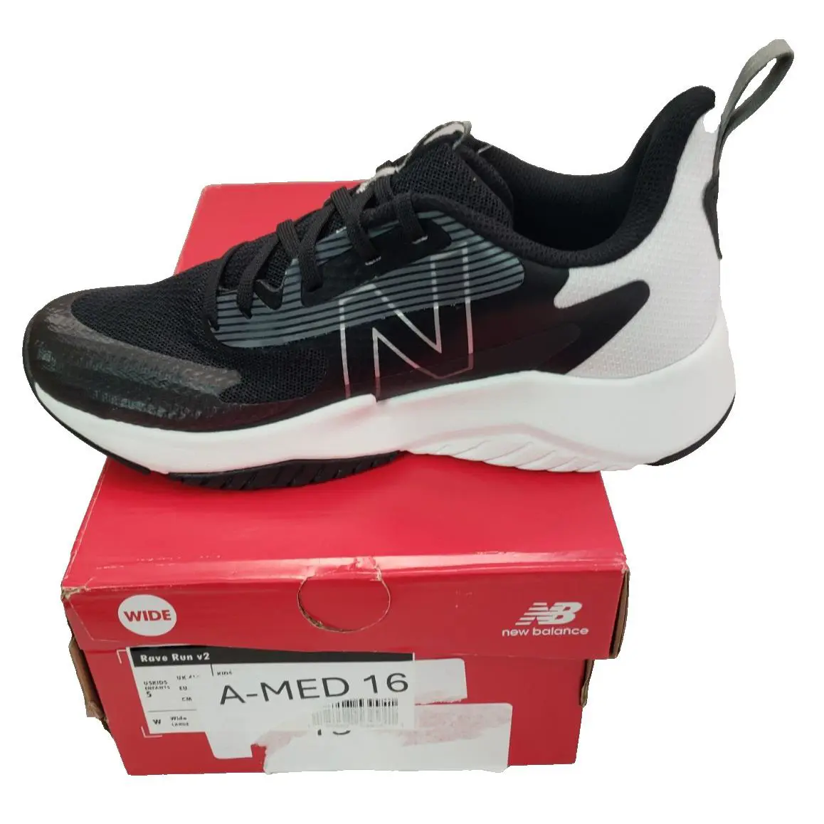 New Balance shoes - Black/White (UPC: 195907539941) 5