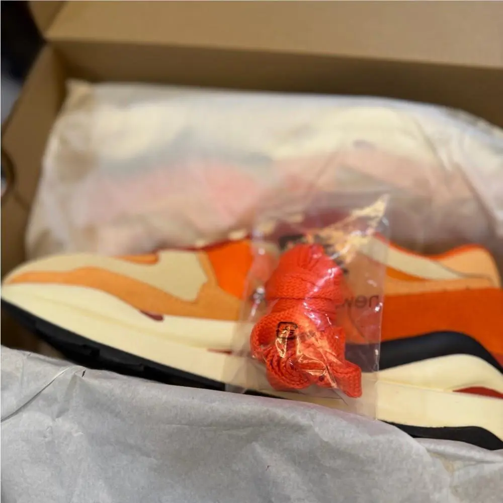 New Balance shoes - NEWBALANCECONCEPTS28023B99A8944 - Orange 0