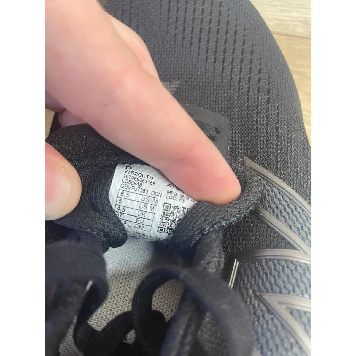 New Balance shoes - New Balance 520 - W020LT9 - Black 5