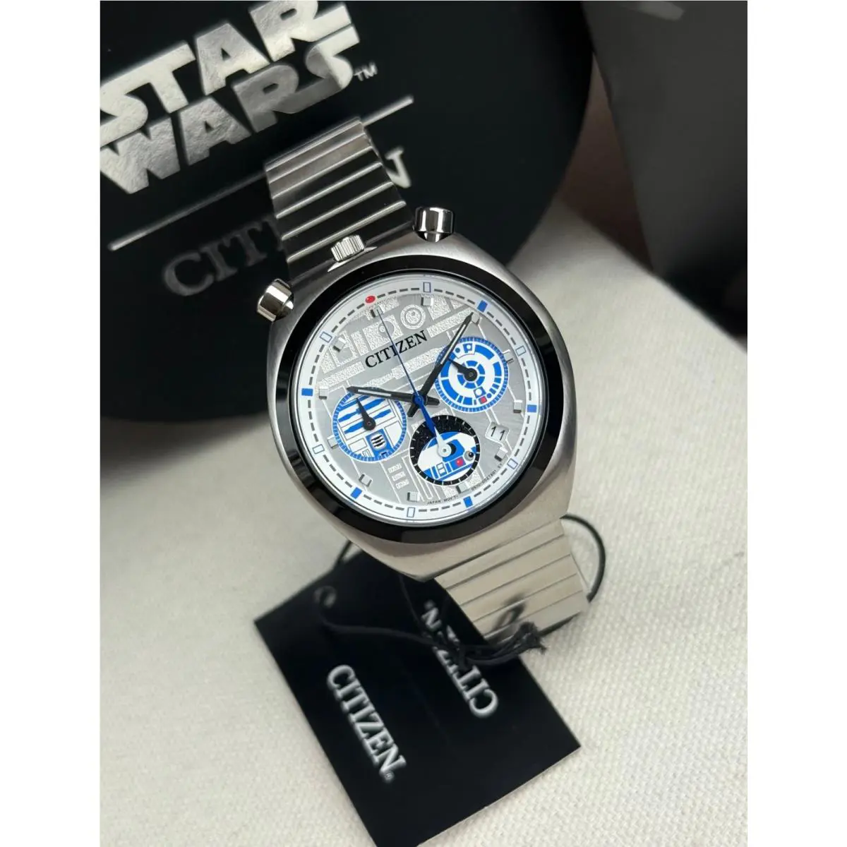 Citizen Star Wars R2-D2 Bullhead Chronograph AN3666-51A – Limited Edition –
