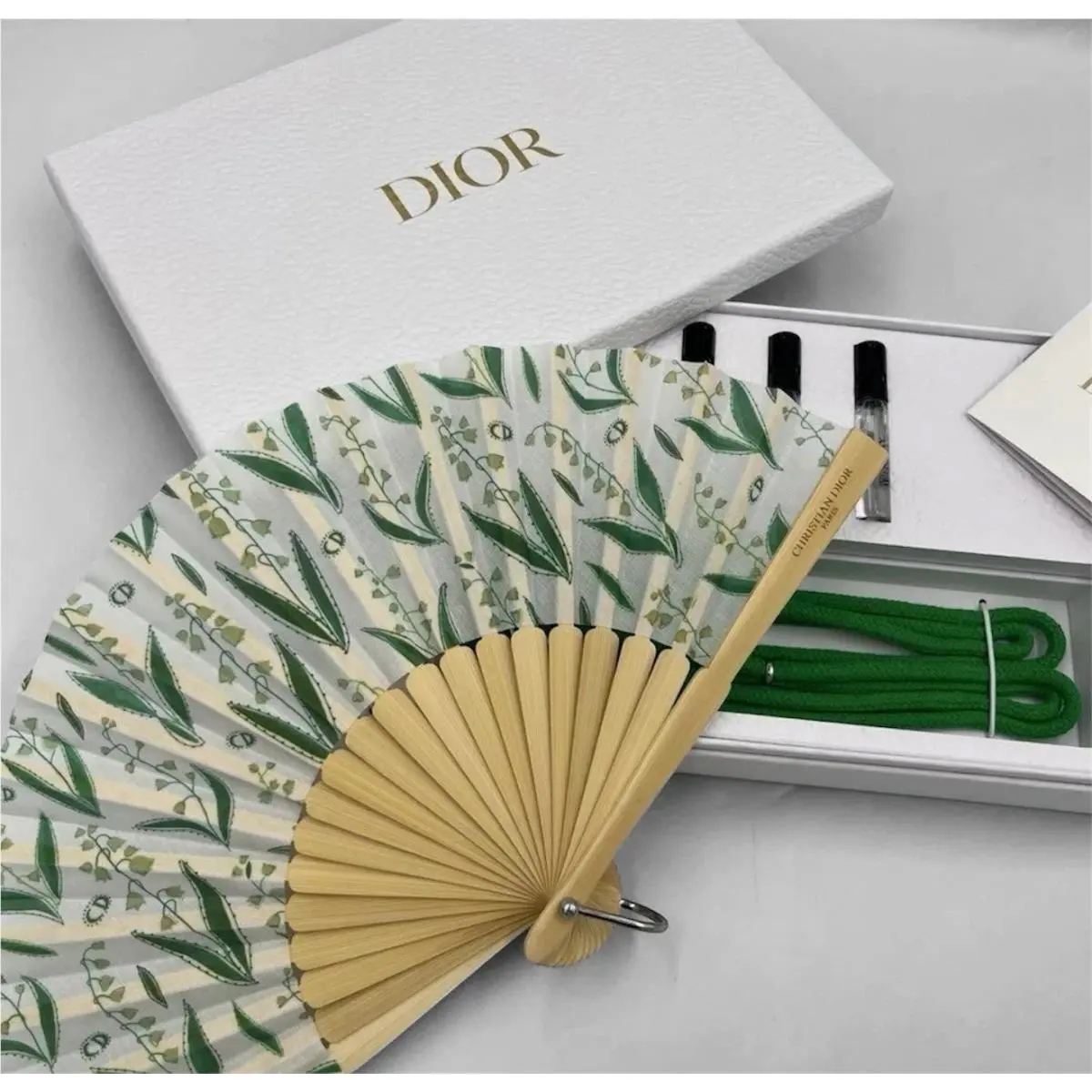 Dior Lily Of The Valley Fan Fragrance Discovery Set Platinum Gift