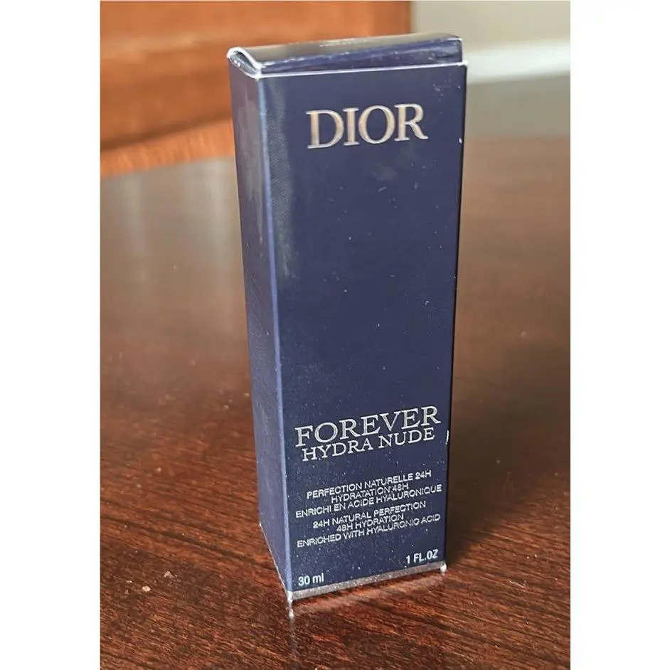 Dior Forever Hydra 6N Neutral - 1.0 oz/30ml