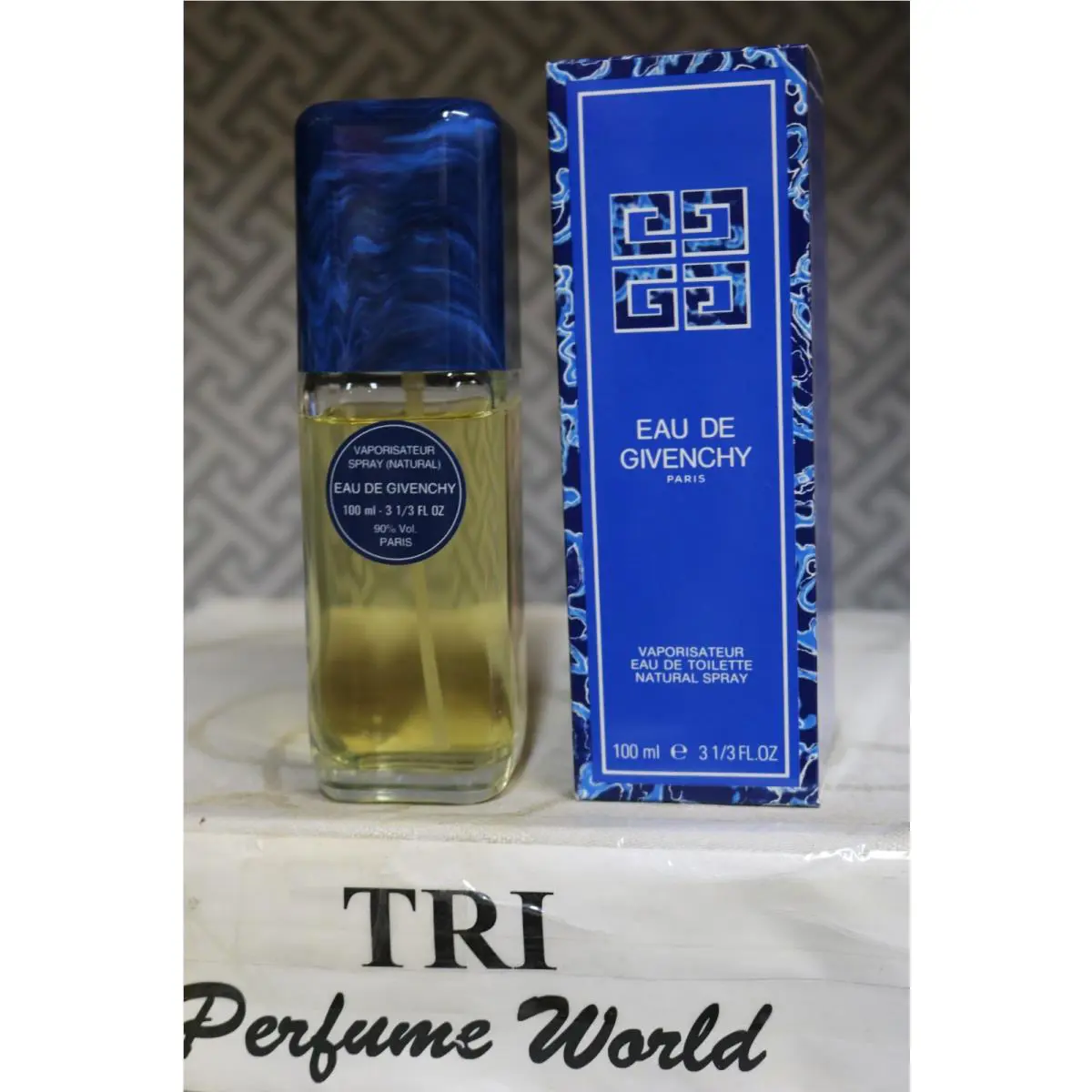 Eau DE Givenchy Eau de Toilette Women Spray 3.3 Fl. Oz. Formula Vintage