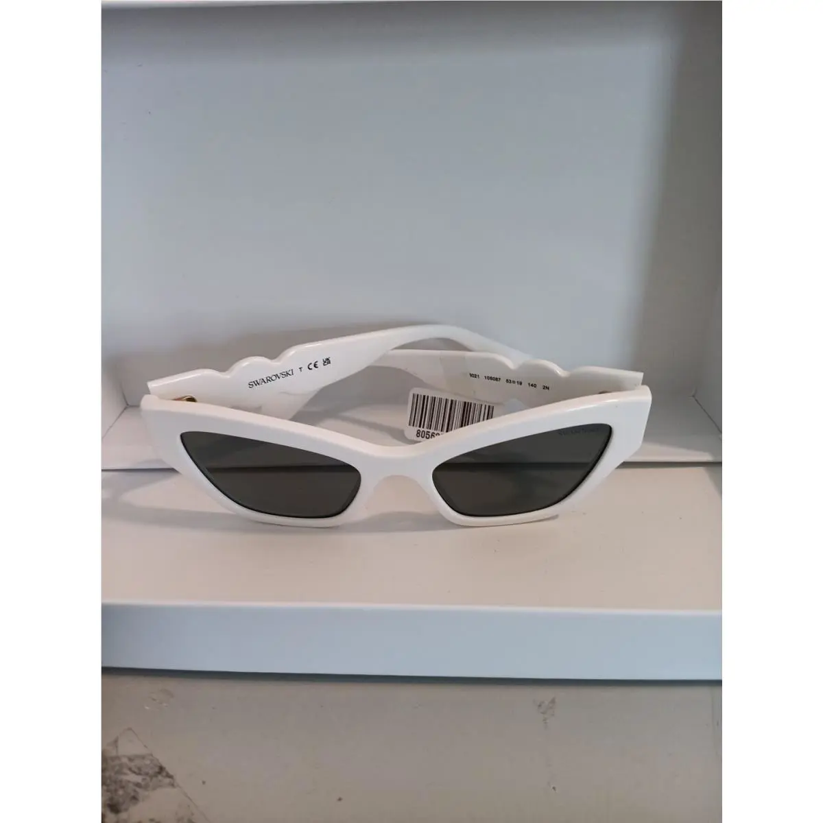 Swarovski Women`s Sk6021 Cat Eye Sunglasses White 53/19