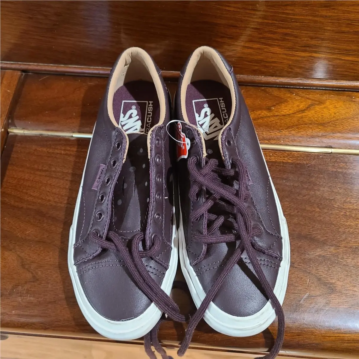 Vans Ultracush Brown Leather Laceup Shoes Men s Size 4/Women s Size 5.5