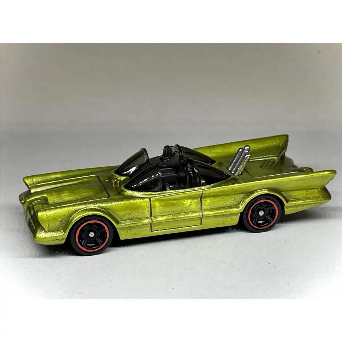 Custom Made Spectraflame Redline Hot Wheels Batmobile 1:64 Diecast Batman