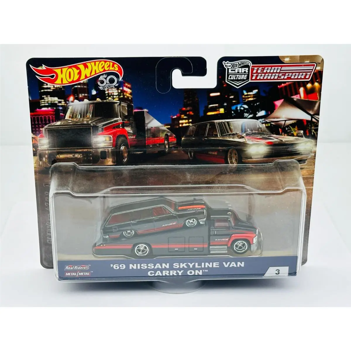 Hot Wheels Car Culture Team Transport 69 Nissan Skyline Van Carry ON Black