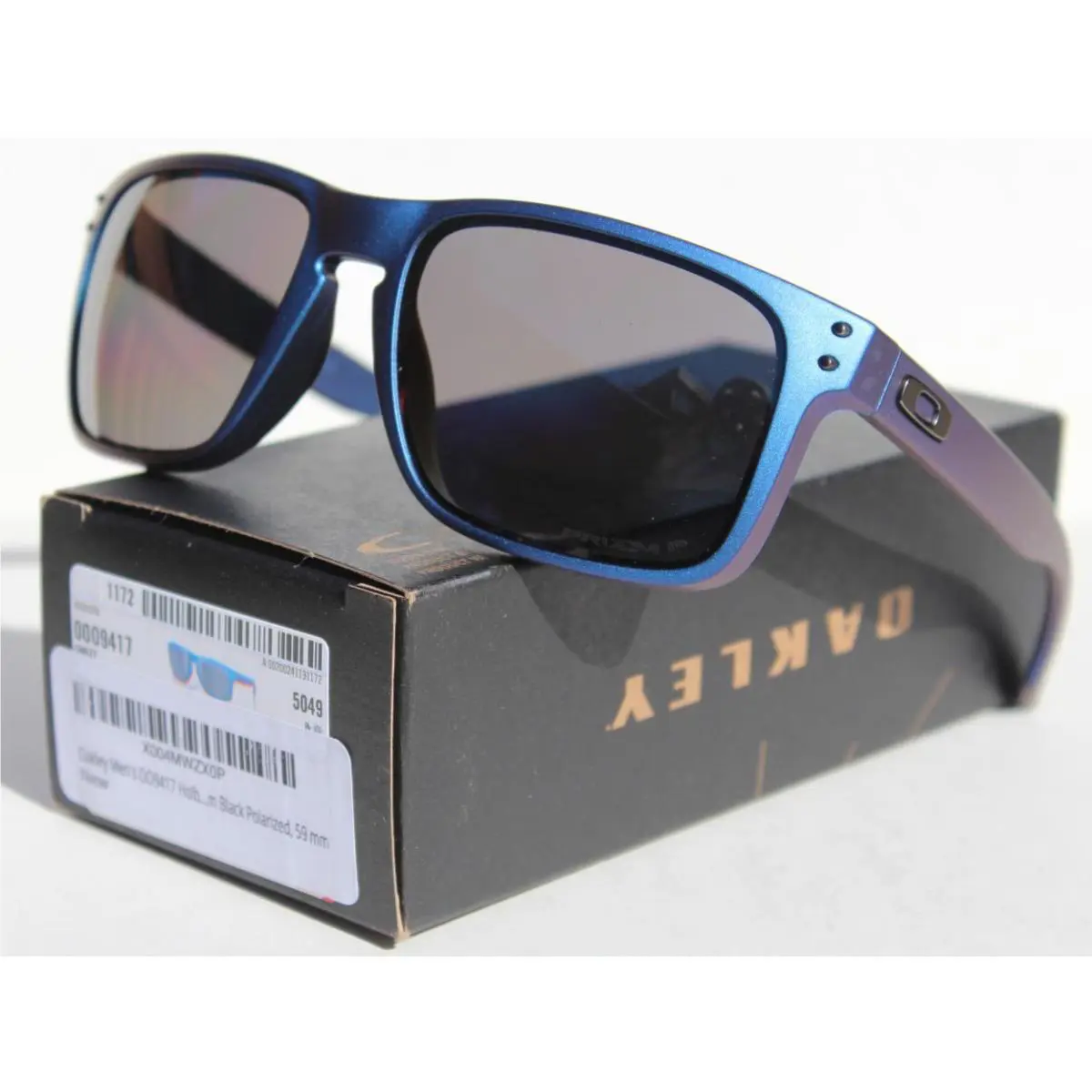 Holbrook XL Polarized Sunglasses Cyan/blue Colorshift/black OO9417-47 by Oakley
