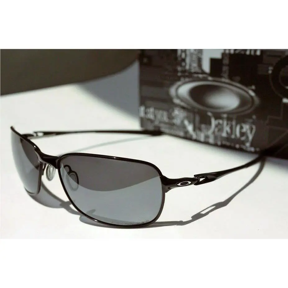 Oakley Polarized C-wire - Polished Black / Black Iridium Polarized OO4046-01