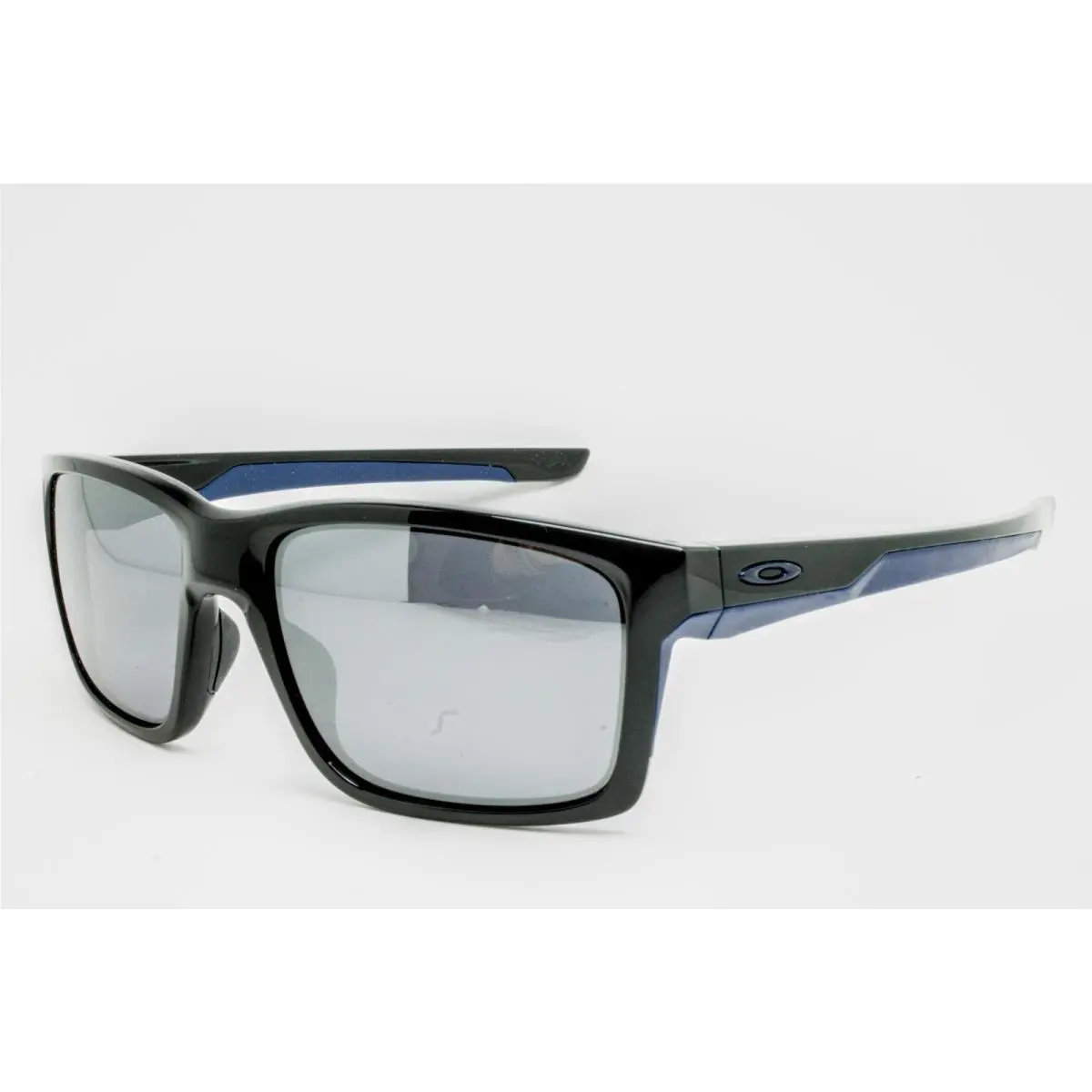 Mainlink OO9264 18 Mirrored Sunglasses SIZE:57-17-45 by Oakley