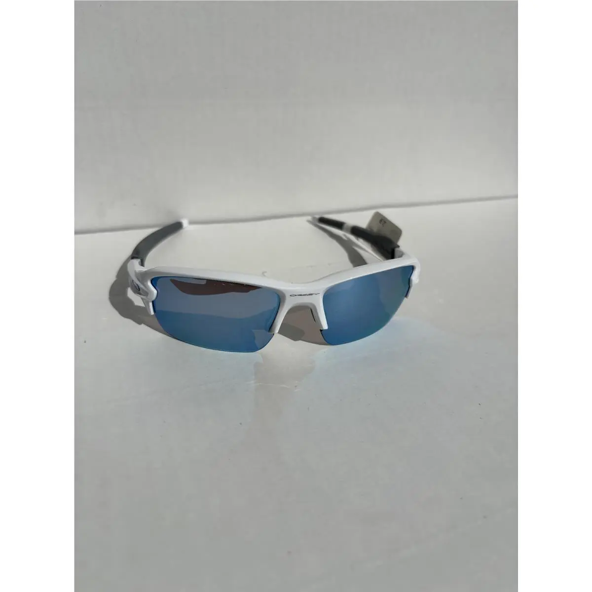 Oakley Child Sunglasses Polished White Frame Prizm Deep Water Polarized