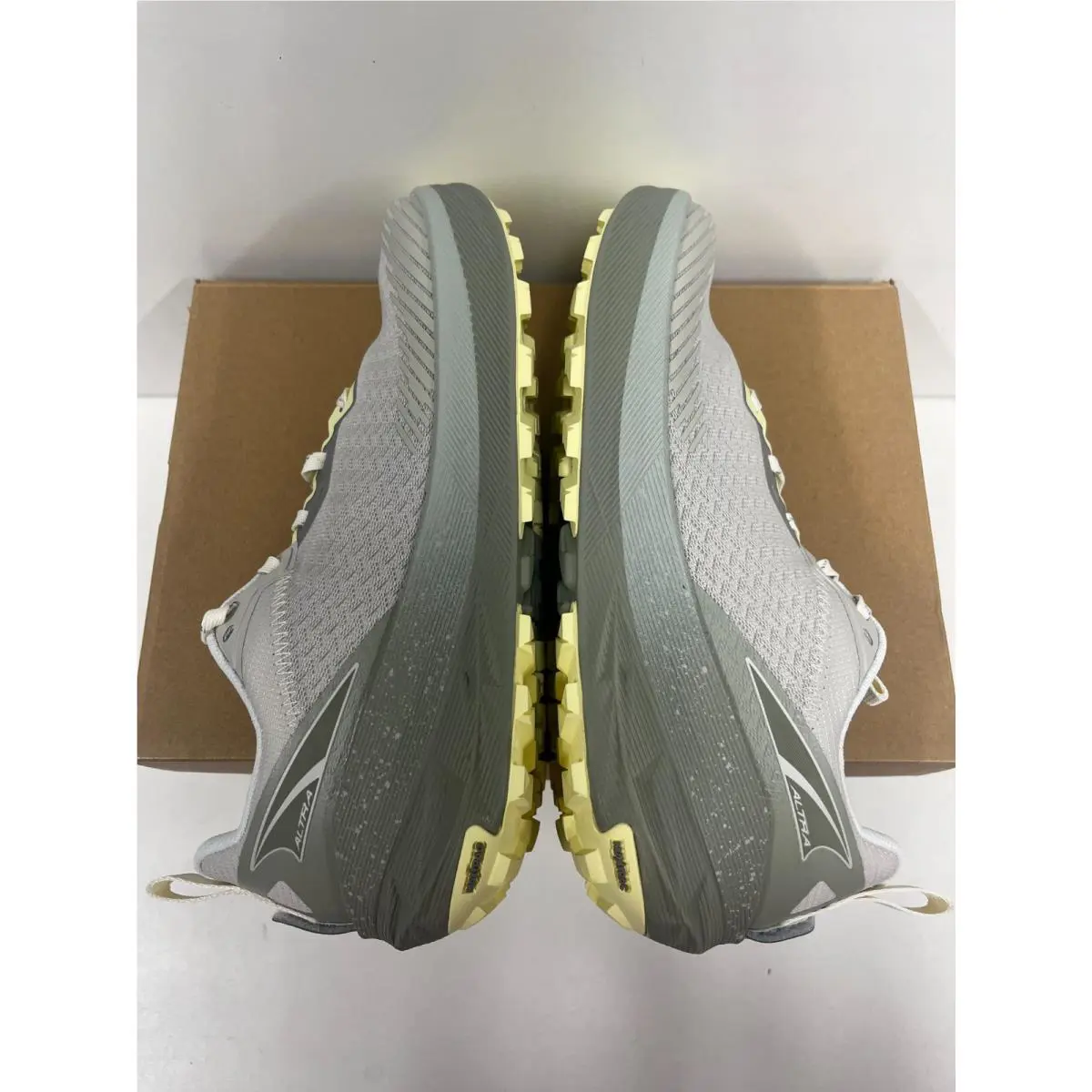 Altra shoes - Altra Experience Wild 2 - Experience Wild - Gray (220) 25