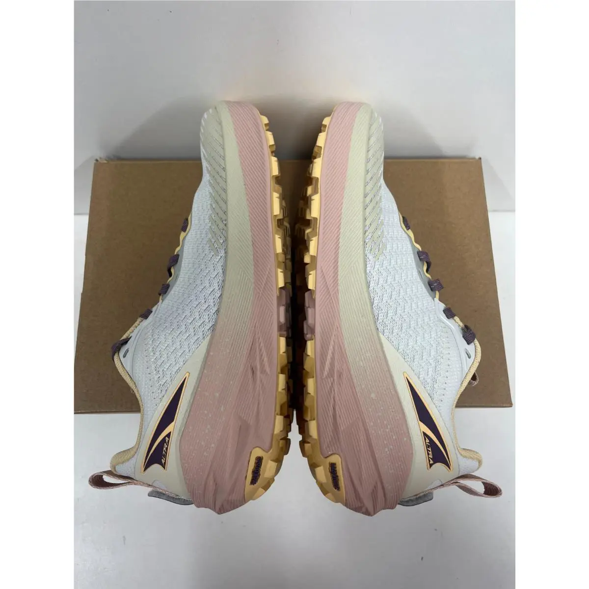 Altra shoes - Altra Experience Wild 2 - Experience Wild - Gray (220) 18