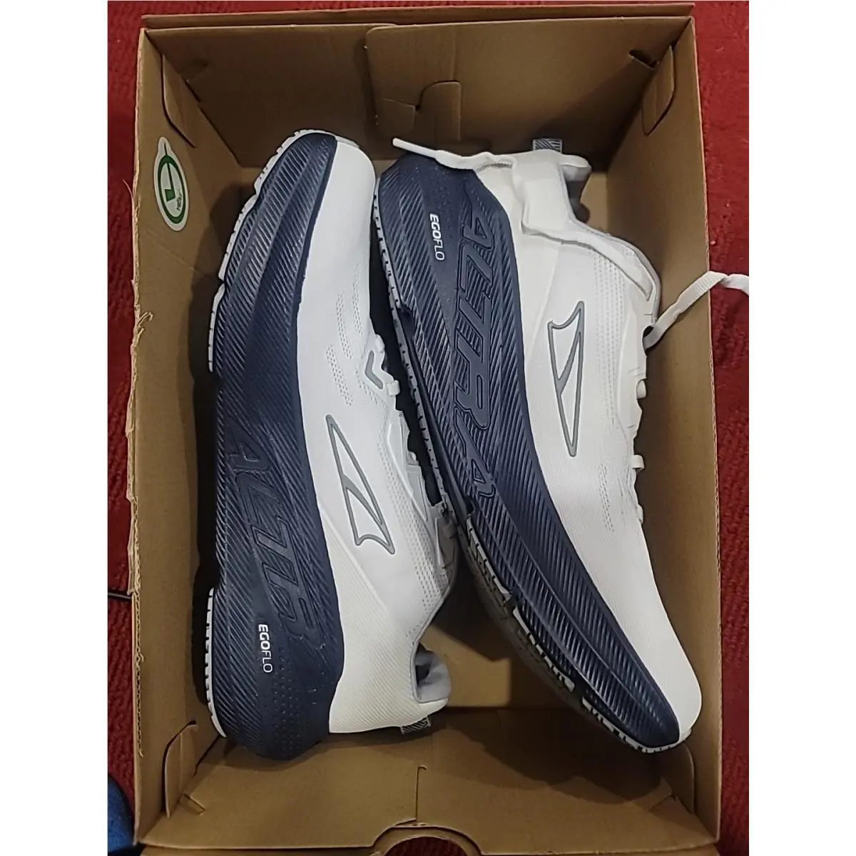 Altra shoes - Altra FWD VIA - FWD VIA - ALOA85PN103 - White 3