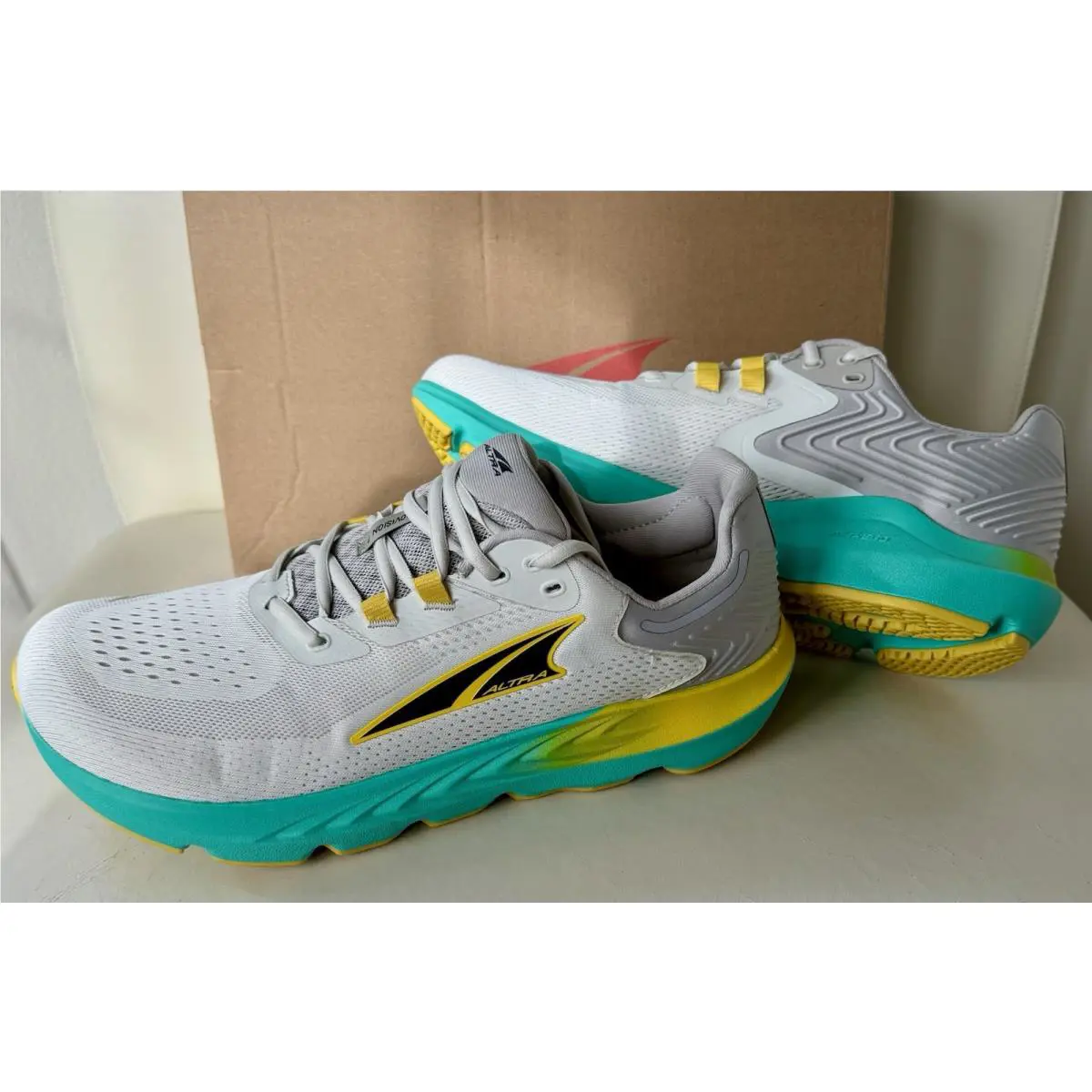 Altra shoes - Altra Provision 7 - Provision - AL0A7R6Z270 - Gray (UPC: 0196010616901) 1