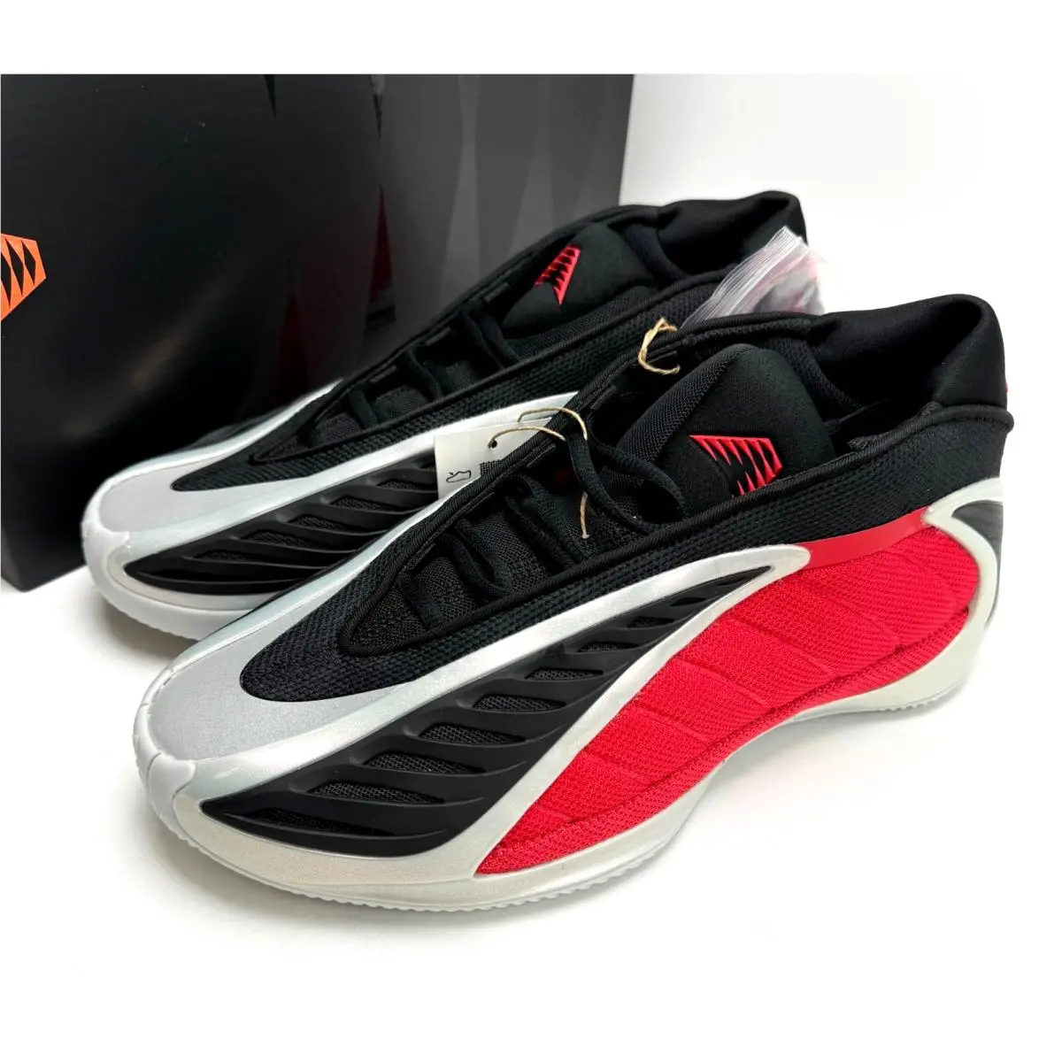 Adidas AE 2 Georgia Bulldogs JQ9497 Men`s sz 8-12
