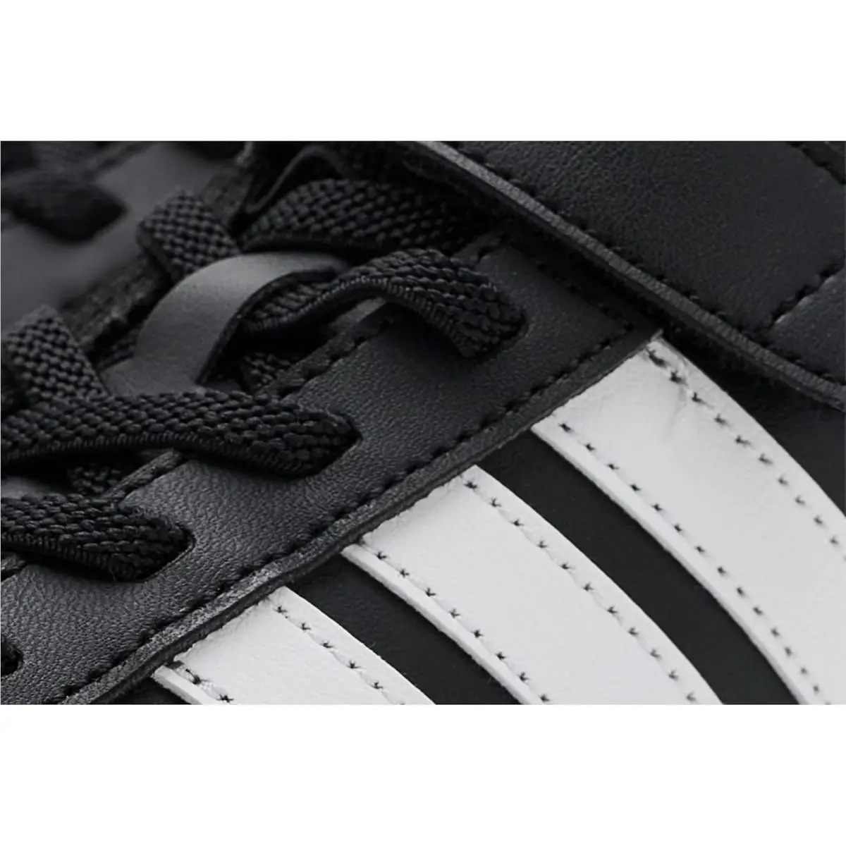Adidas shoes - White/Black/White 25