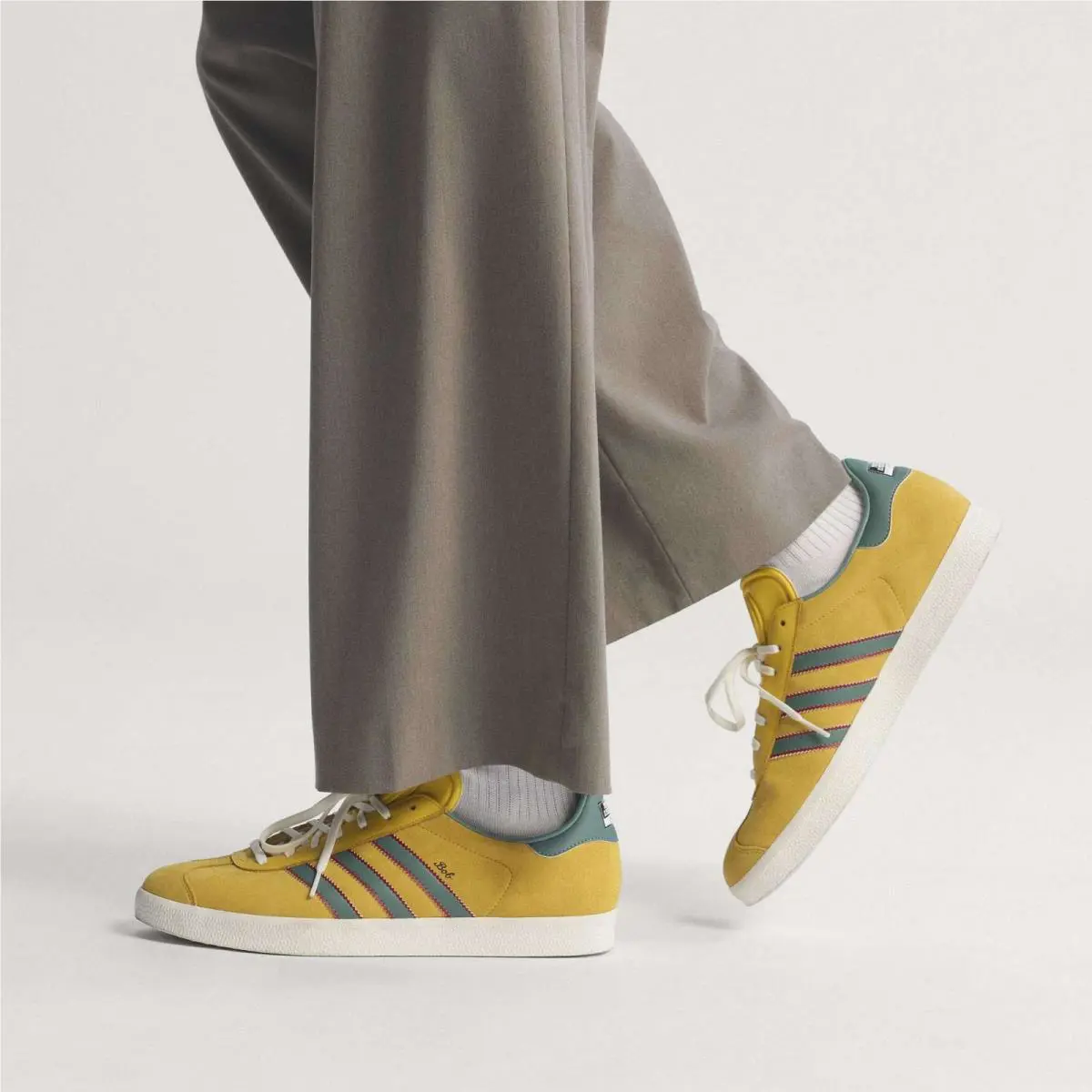 Adidas shoes - KJ3532 - KJ3532 - Gold (UPC: 198322879586) 2