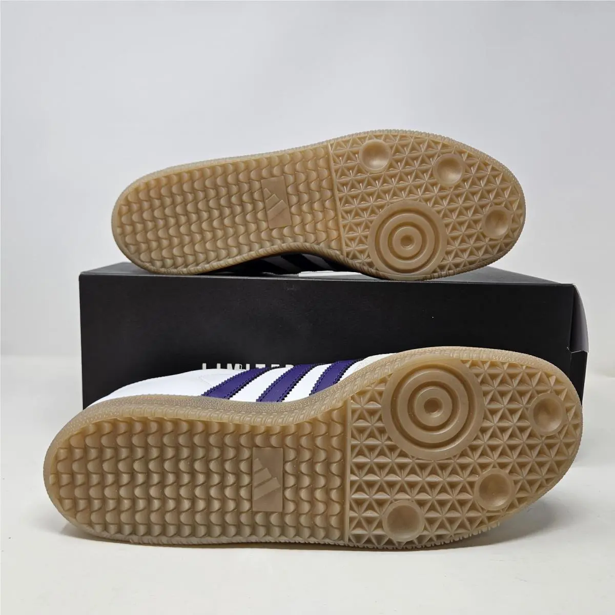 Adidas shoes - adidas Samba - Samba - IH8161 - White (UPC: 197610914022) 1
