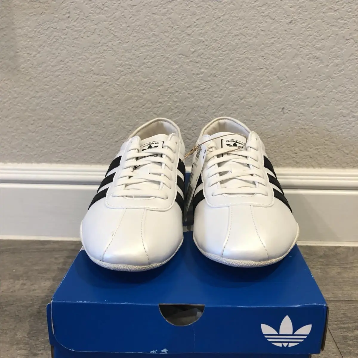 Adidas shoes - IH6609 - IH6609 - WHITE/BLACK (UPC: 198320674534) 0