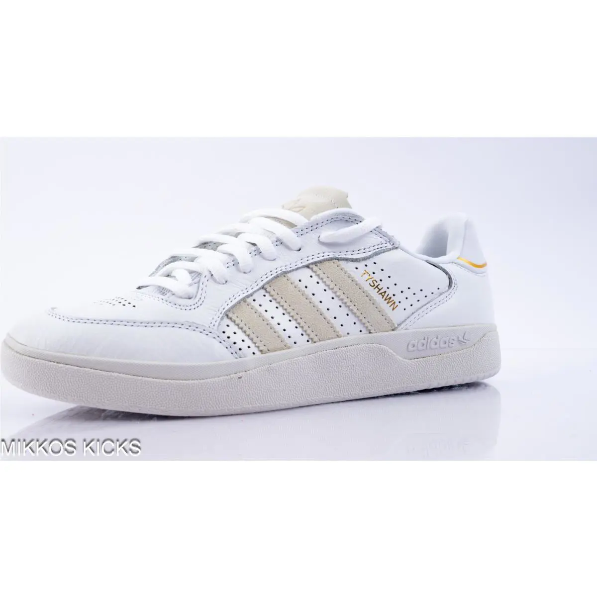 Adidas shoes - adidas Tyshawn Low - Tyshawn Low - JH8158 - White 2