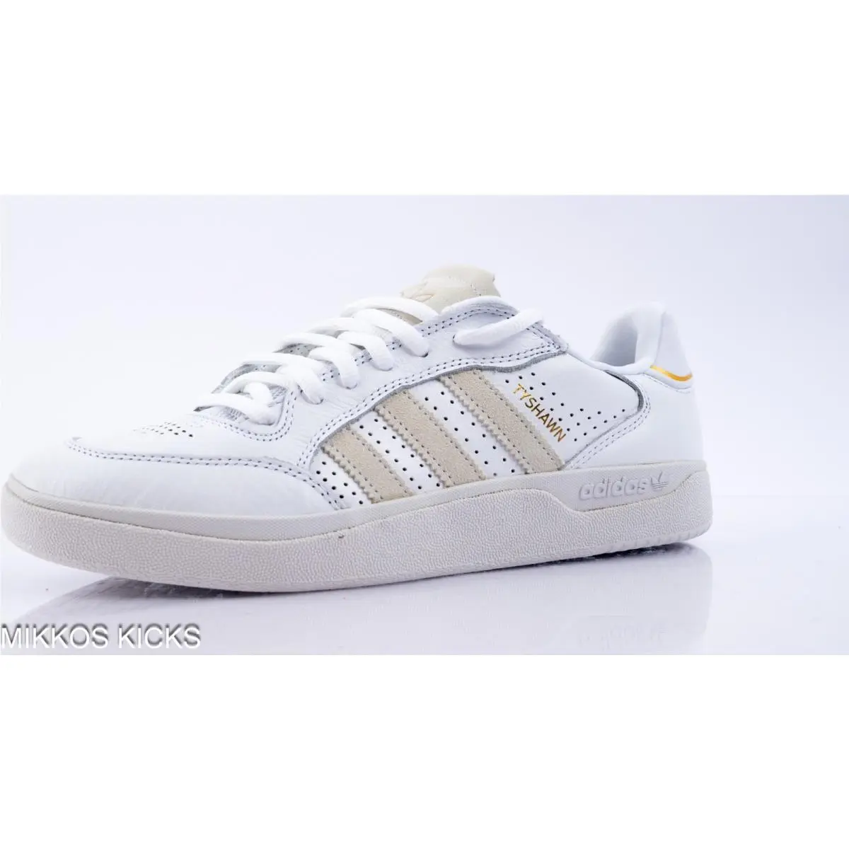 Adidas shoes - adidas Tyshawn Low - Tyshawn Low - JH8158 - White 2