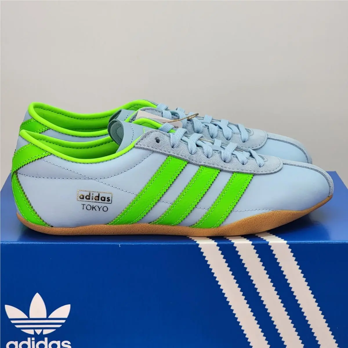 Adidas shoes - adidas Originals - Originals - JQ0582 - Blue 2