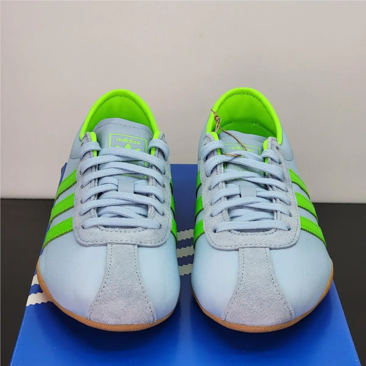 Adidas shoes - adidas Originals - Originals - JQ0582 - Blue 3