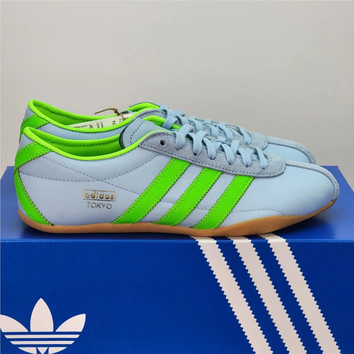 Adidas shoes - adidas Originals - Originals - JQ0582 - Blue 2
