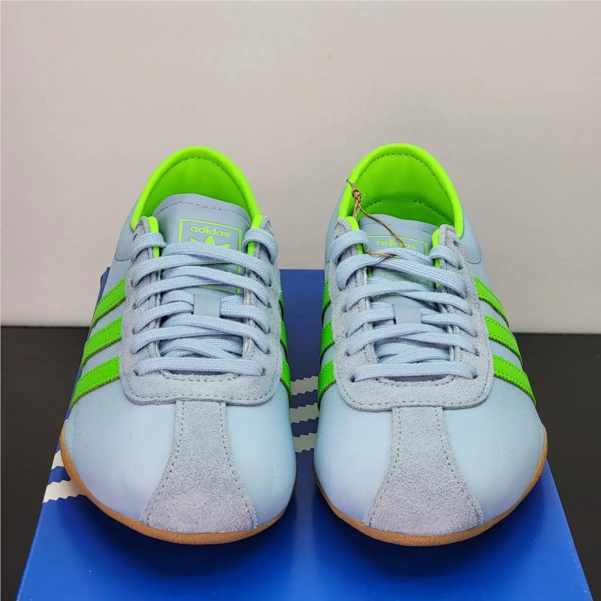 Adidas shoes - adidas Originals - Originals - JQ0582 - Blue 3