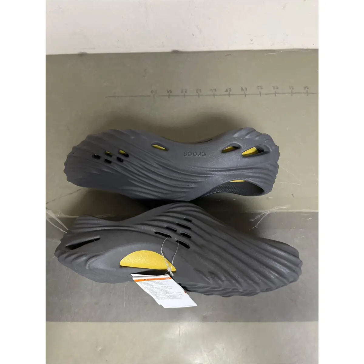 Crocs shoes - Echo Wave - Echo Wave - Black Sand (UPC: 198445113055) 0