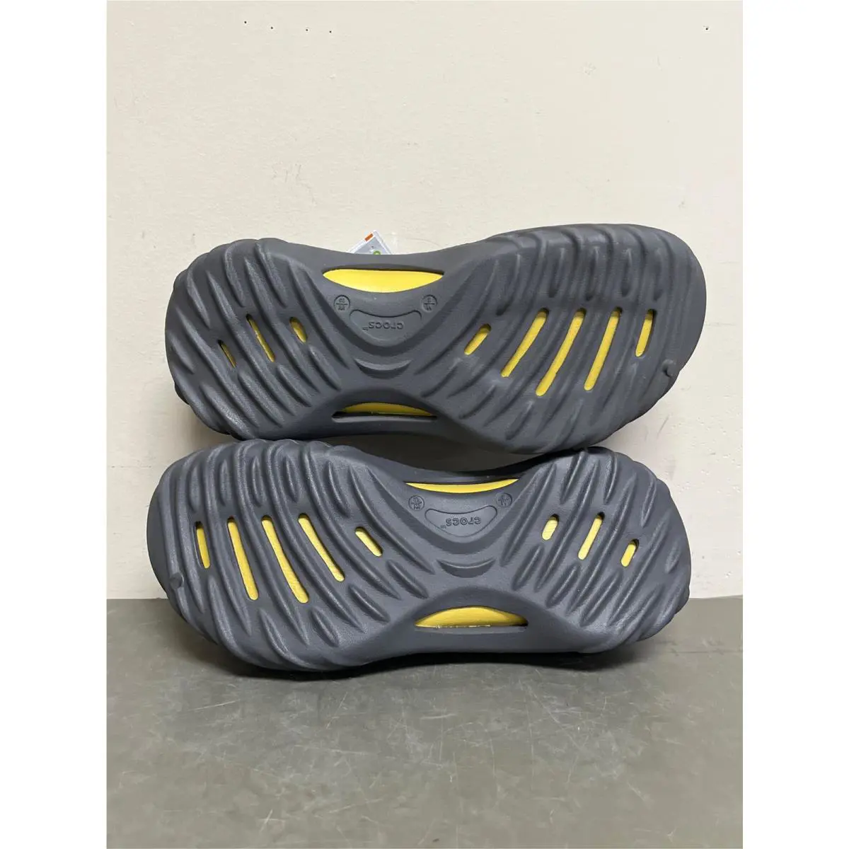 Crocs shoes - Echo Wave - Echo Wave - Black Sand (UPC: 198445113055) 2