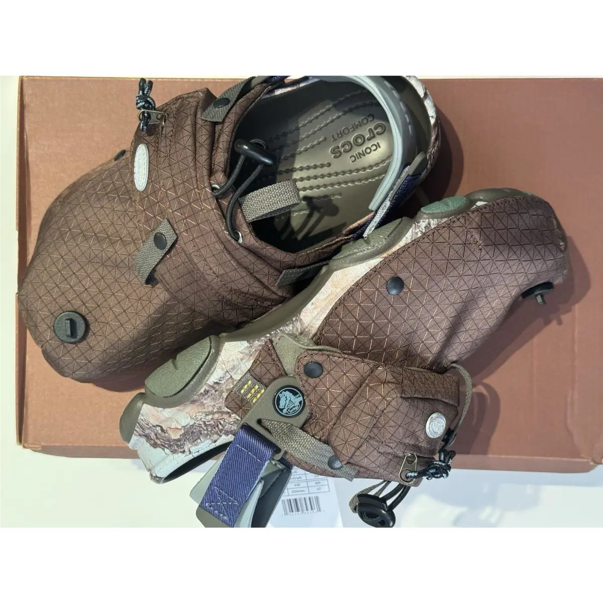 Crocs shoes - All Terrain - All Terrain - Brown 2