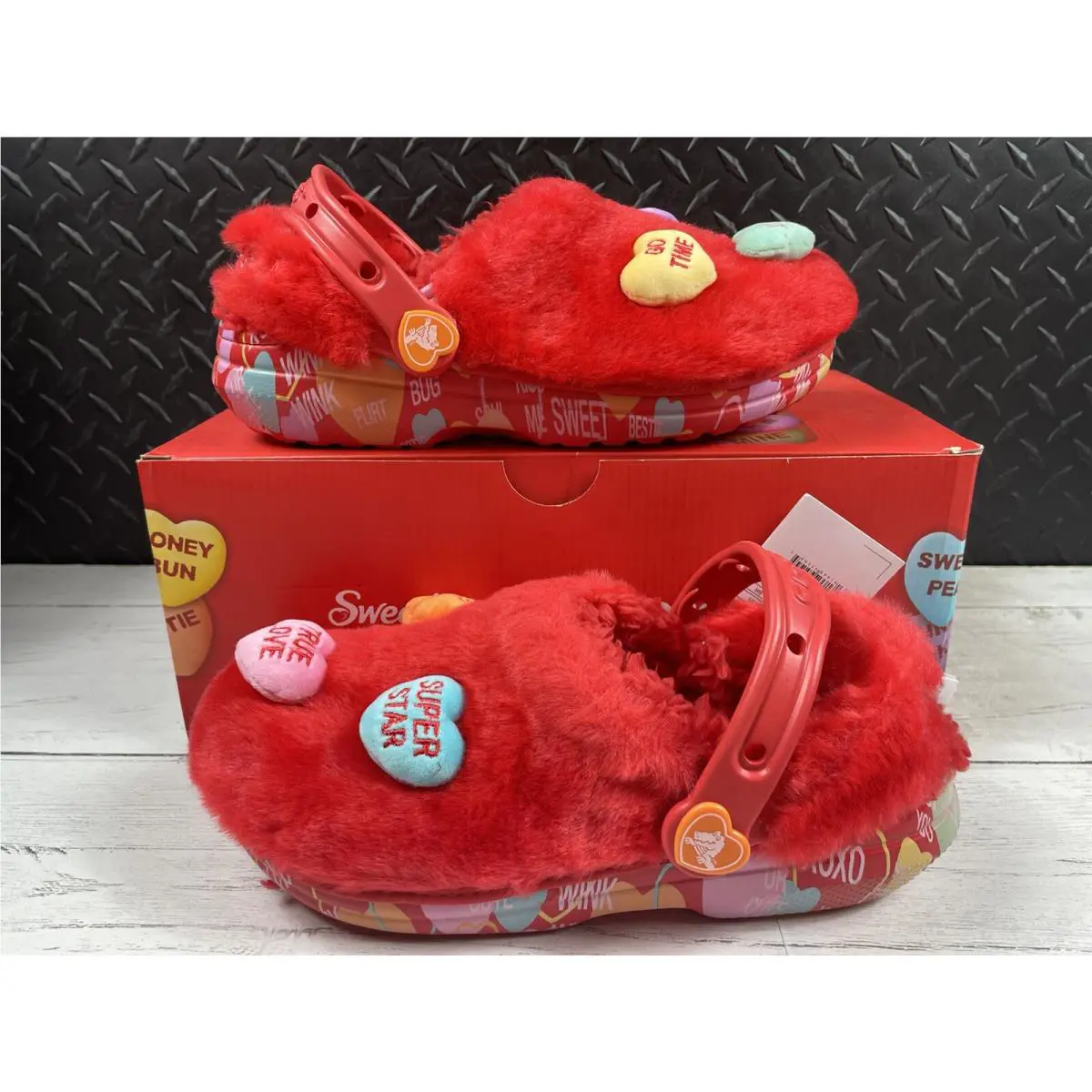 Crocs shoes - Sweetheart - Sweetheart - Red (UPC: 191448951945) 0