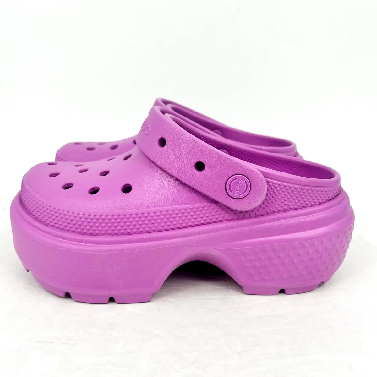Crocs shoes - Pink (UPC: 196265832880) 6