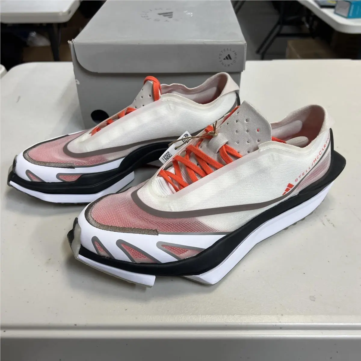 Adidas Stella Mccartney Earthlight 2.0 Lace Up Womens White Sneakers Size 8