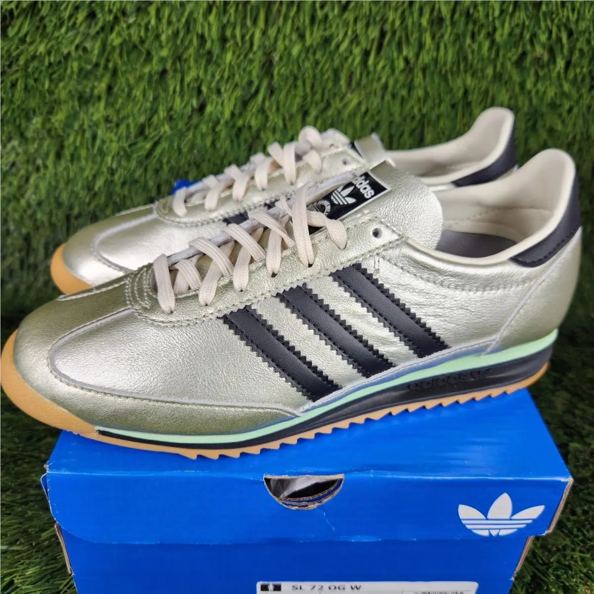 Adidas SL 72 OG Women`s Size 7 Metallic Off White Black Gum Bottom JS3978