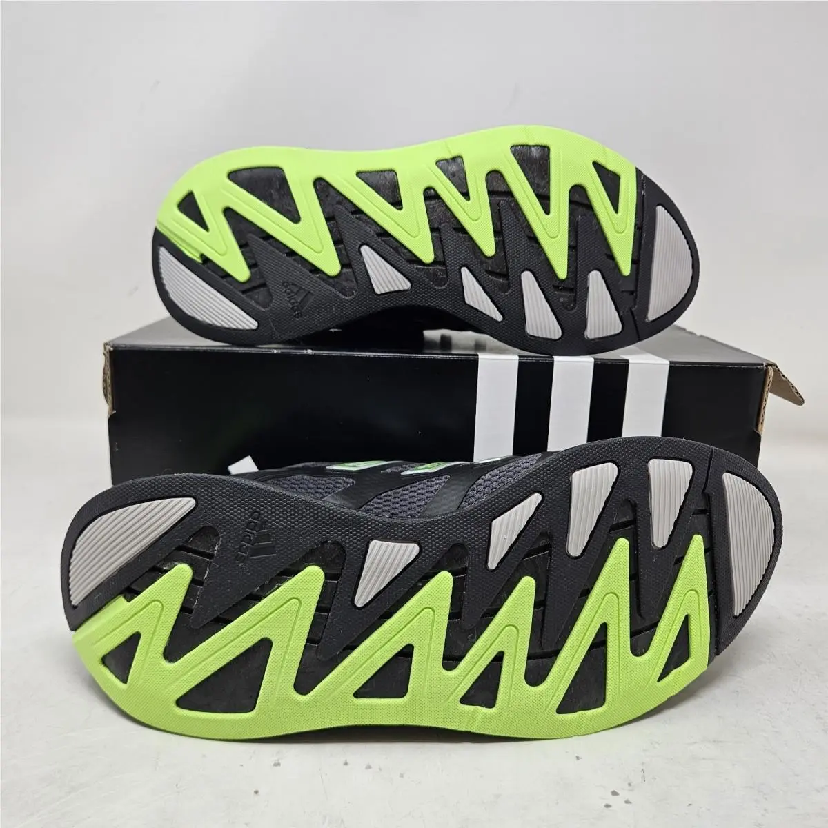 Adidas shoes - adidas adizero Aruku - adizero Aruku - JQ8207 - Black (UPC: 197620350452) 1