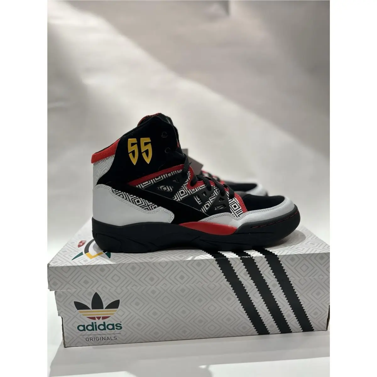 Adidas shoes - adidas Originals - Originals - Multicolor 1