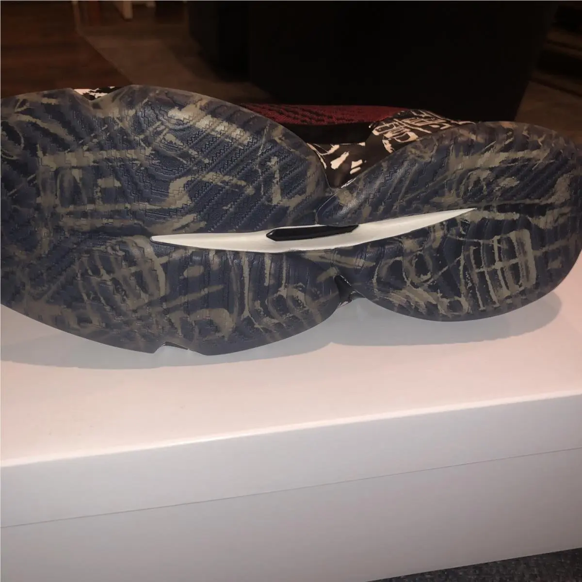Adidas shoes - adidas D.O.N. Issue - Issue - DH8006-800 - Multicolor 4