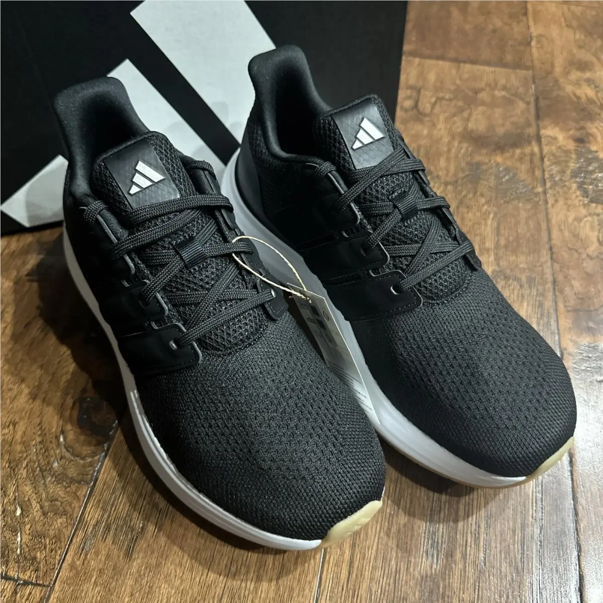 Adidas Ultradream Bold Sportswear Black/black/white Womens 8